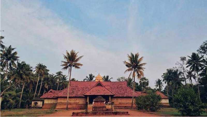 krishnar-temple-in-guruvayur