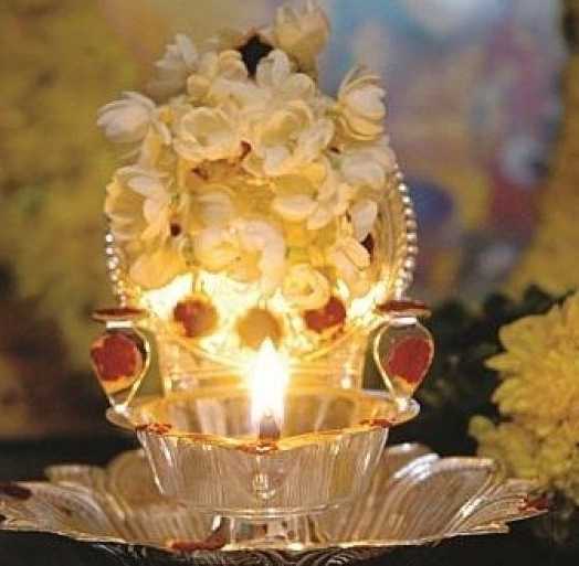 vilakku-deepam
